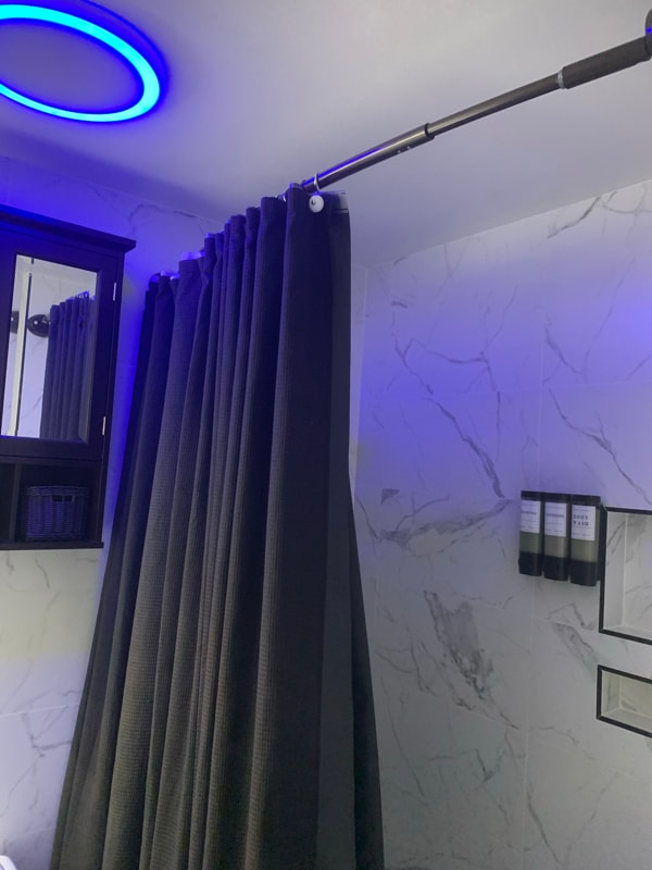 Foto del edificio - 81-06 Westbourne Pl