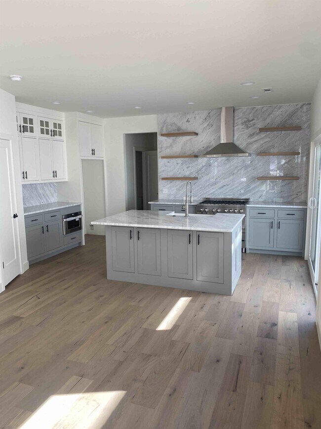 Foto del edificio - 1053 S Hollywood Ave