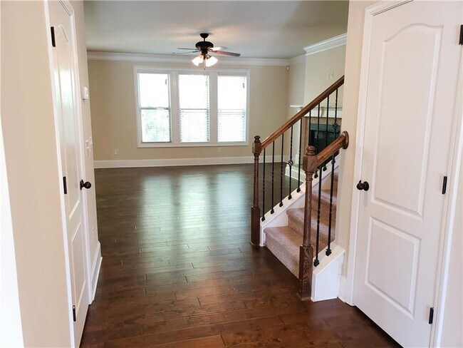 Foto del edificio - 3903 Ridge Grove Way