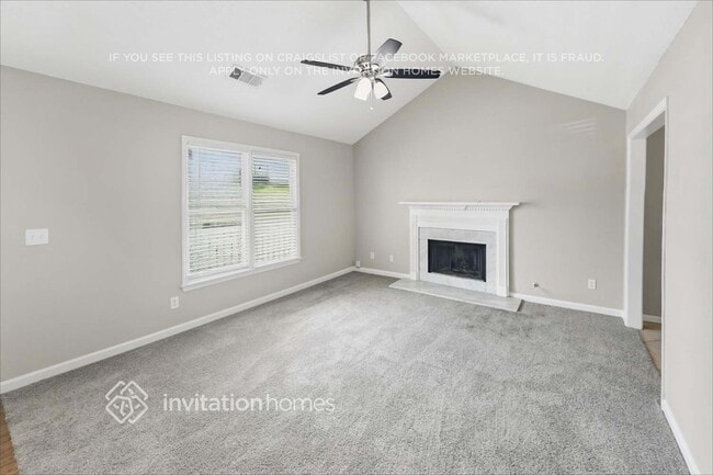 Foto del edificio - 715 Saddle Shoals Dr