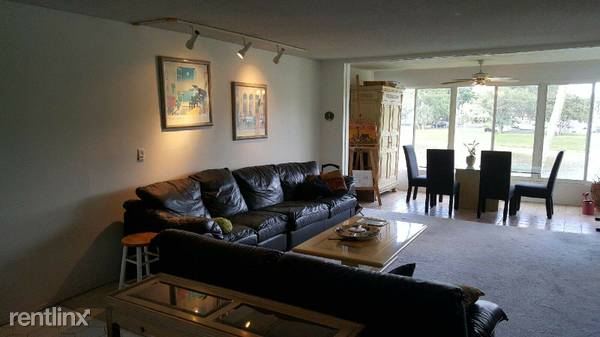 Building Photo - 3061 N Course Dr