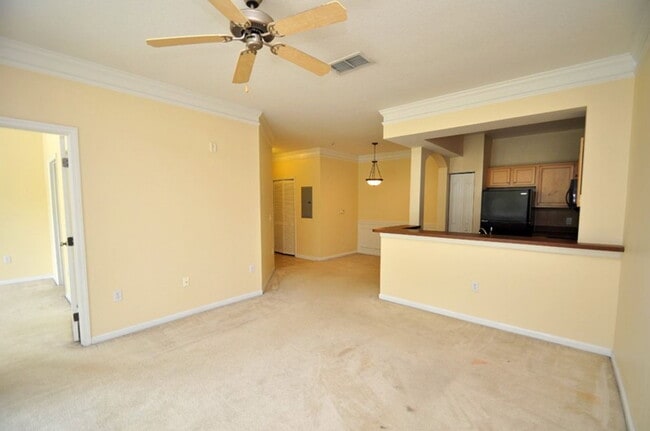 Foto del edificio - 12861 Madison Pointe Cir