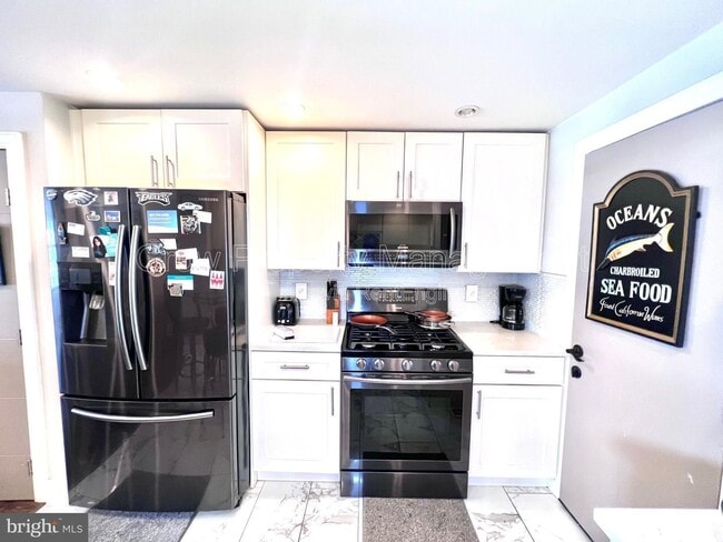 Foto del edificio - 2830 Castor Ave