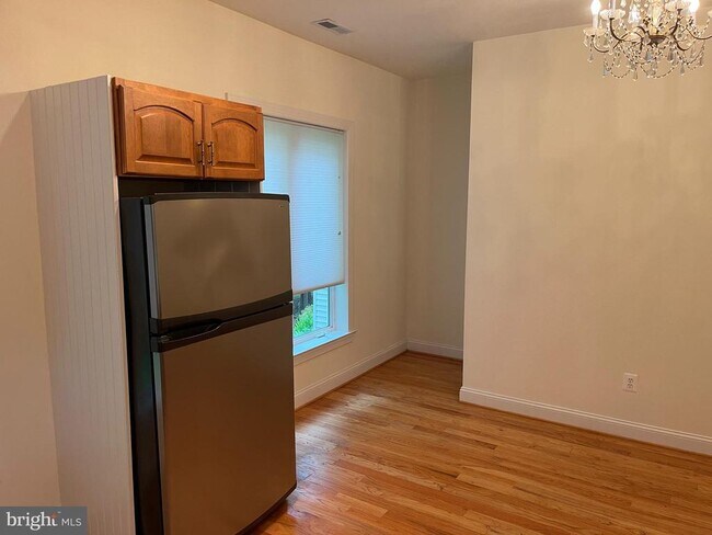 Foto del edificio - 118 Quaint Acres Dr