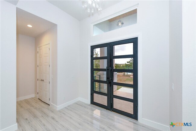 Foto del edificio - 114 High Point Cir