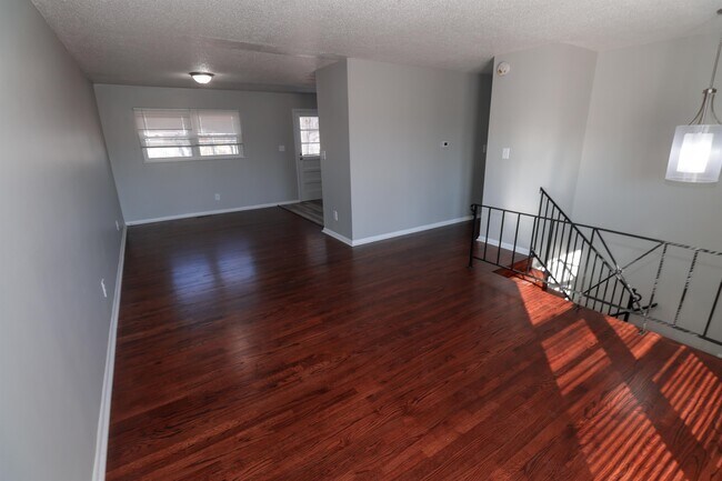 Foto del edificio - 601 Mulberry Ln