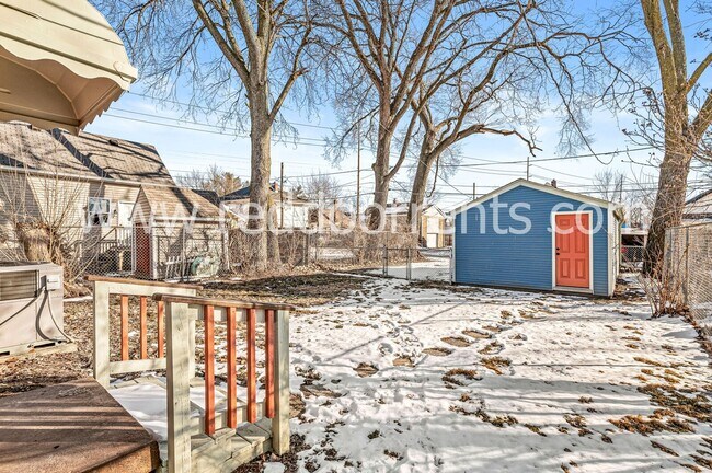 Building Photo - Charming 3-Bedroom Home Near Downtown Indi...