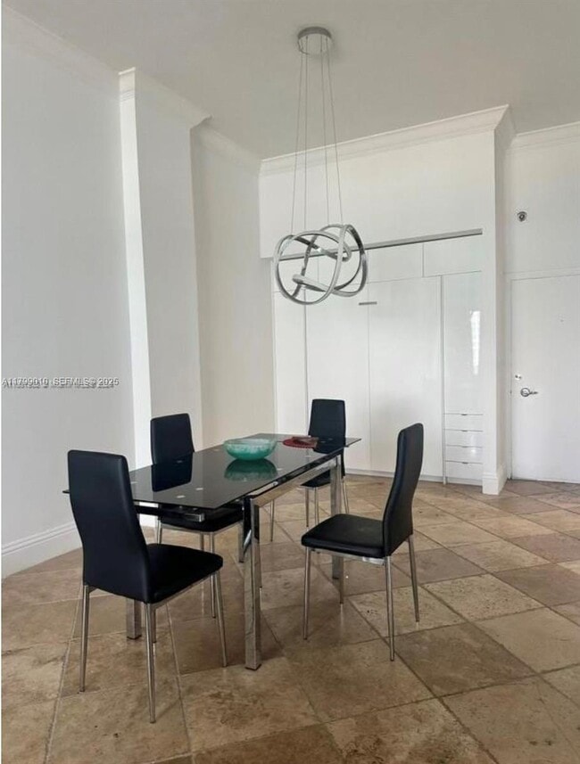 Building Photo - 6770 Indian Creek Dr