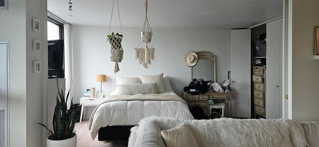 Foto del edificio - 2020 N Lincoln Park W