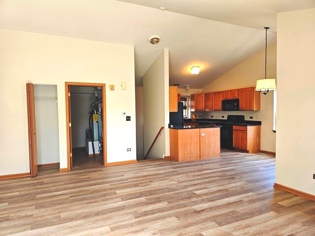 Foto del edificio - 2212 Waterleaf Ct
