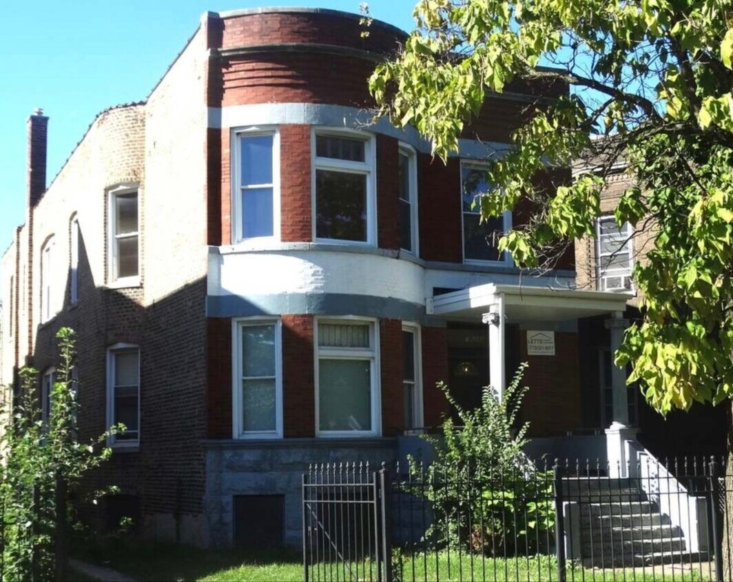 Primary Photo - 7618 S Emerald Ave
