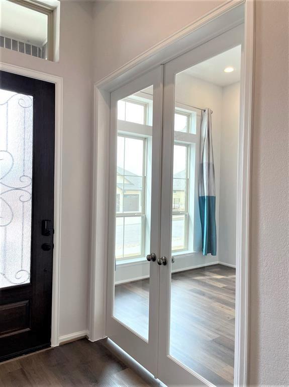 Foto del edificio - 156 Santa Maria St