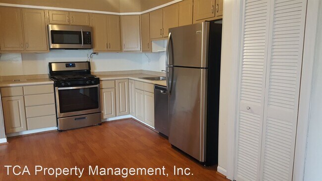 Foto del edificio - 3 br, 1.5 bath House - 727 Edmund Street