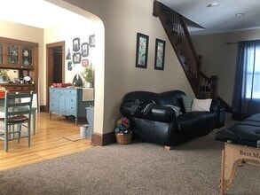 Building Photo - 130 Excelsior Ave S