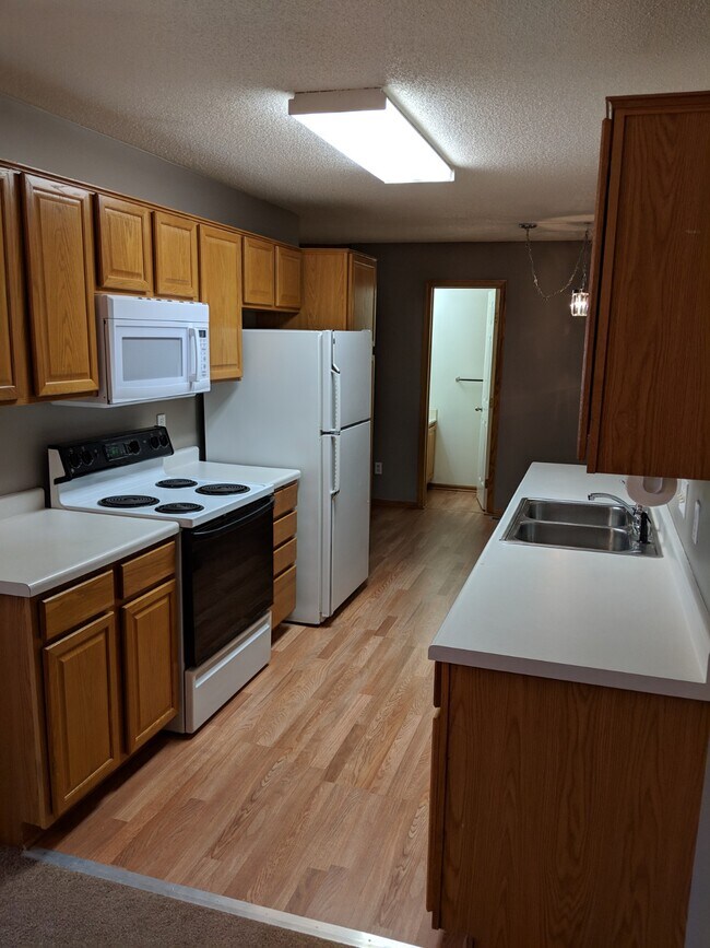 Building Photo - 14220 Xenon St NW