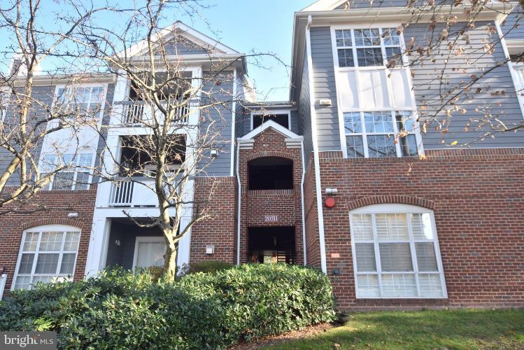Primary Photo - 20311 Beechwood Terrace
