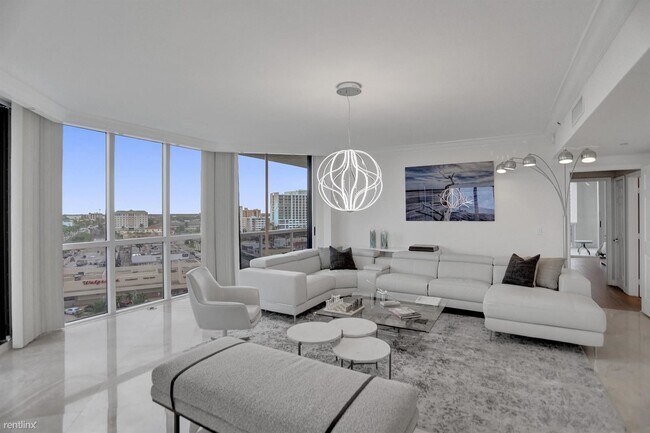 Foto del edificio - 3 br, 2.5 bath Condo - 3100 N Ocean Blvd A...