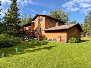 Building Photo - 6841 Crooked Tree Dr