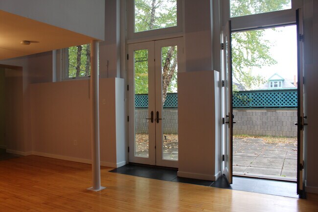 Apartment 206 - Grant School Lofts