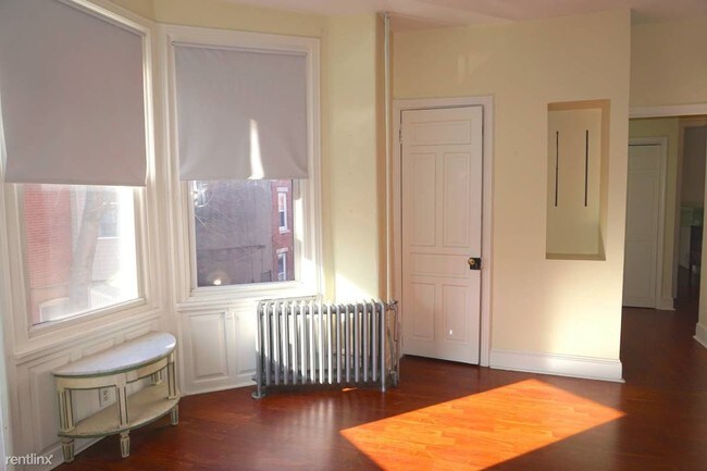 Foto del edificio - 2315 Parrish St