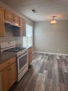 Building Photo - 35 Lassiter Dr