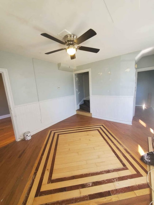 Building Photo - 133 Park Ave