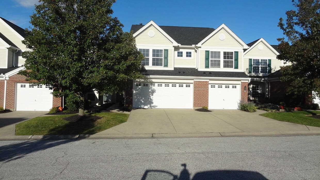 8086 Over Par Ct Unit 8086, Burlington, KY 41005 Condo for Rent in