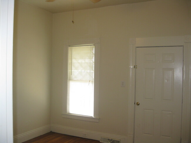 Foto del edificio - Walk to Woodland Park or UK     250502