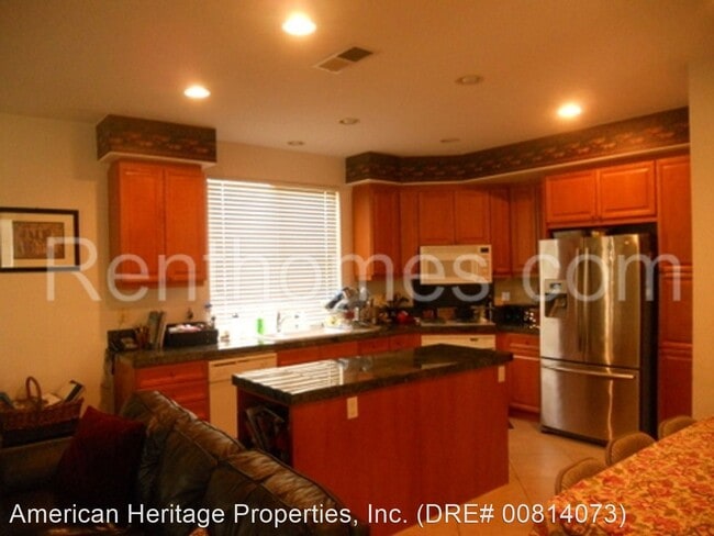 Building Photo - 5 br, 3 bath House - 11582 Tree Hollow Lane