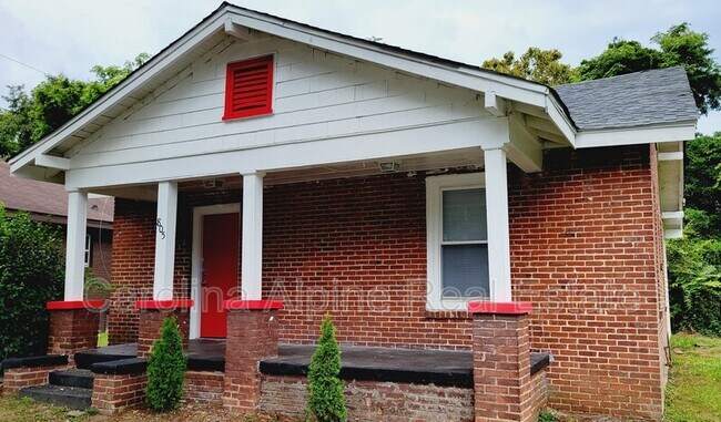 Building Photo - 805 Craig Pl