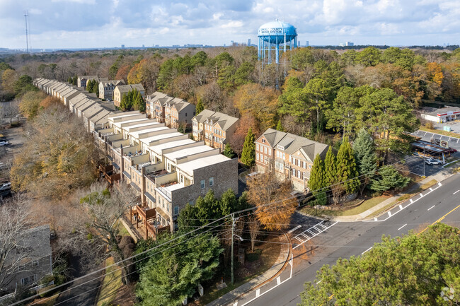 Context - Overlook at Clairmont