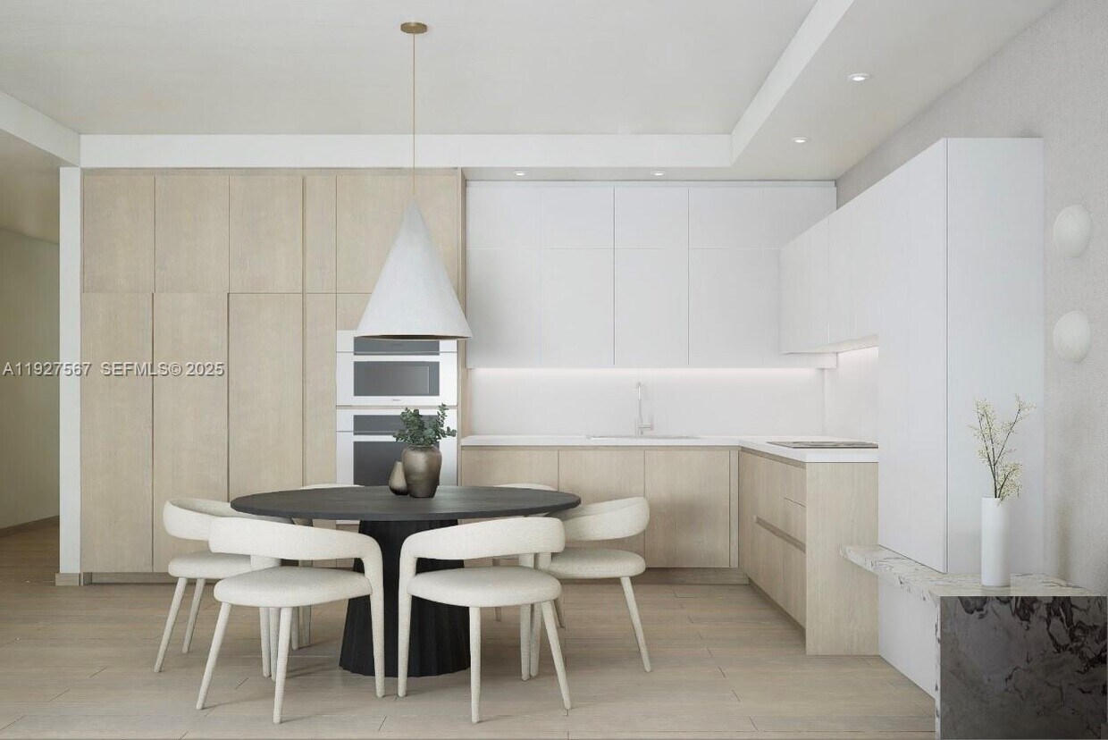 Foto principal - 151 Crandon Blvd