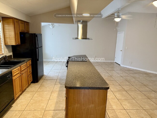 Building Photo - Single Family Home on Cul-De-Sac