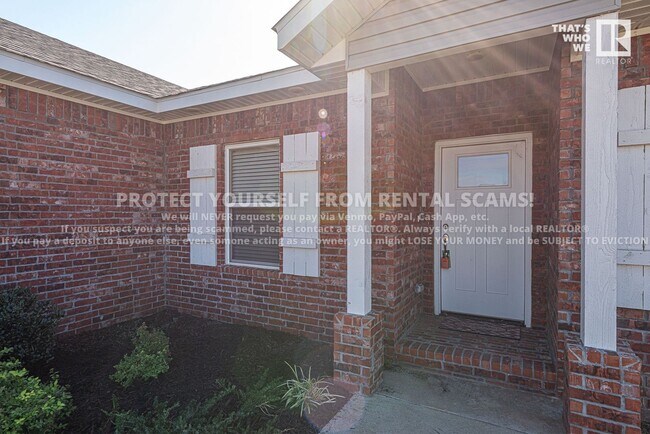 Foto del edificio - 211 Grove Ln