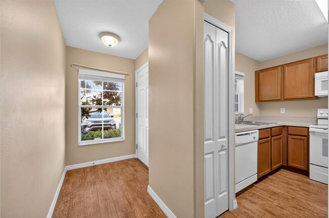 Foto del edificio - 5457 Limestone Ln