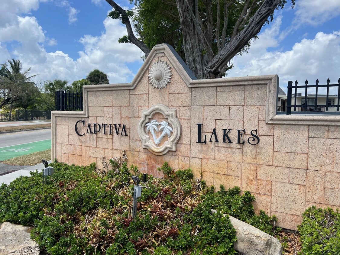 Foto principal - 8307 SW 142nd Ave
