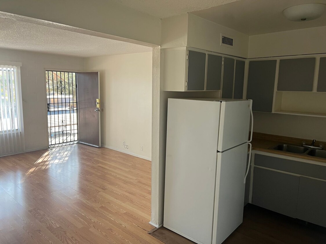 Foto principal - 1 Bedroom 1 Bath In Central Las Vegas