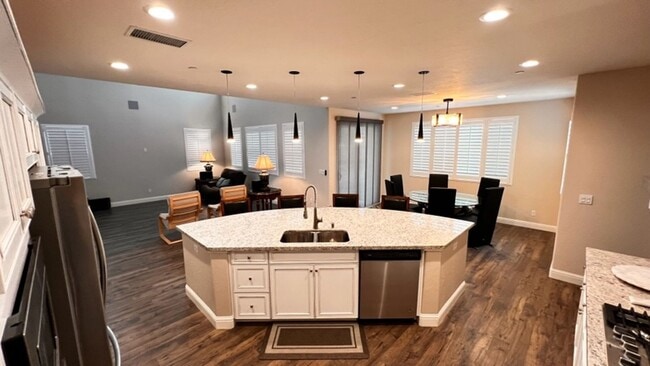 Foto del edificio - Beautiful Home for rent in Shannon Ranch i...
