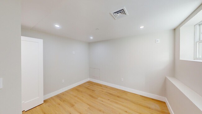 Foto del edificio - 145 Sutherland Rd