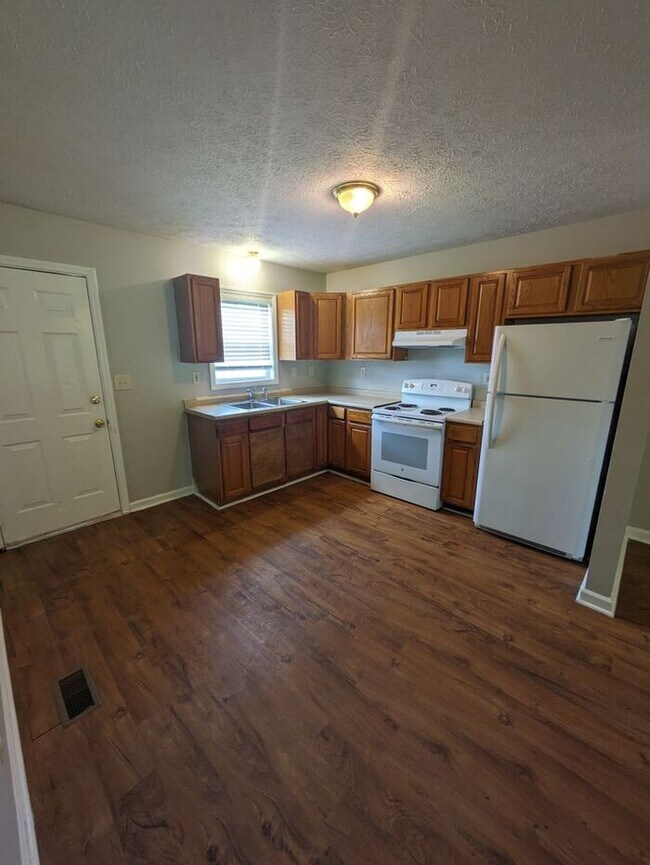 Foto del edificio - 2BD/1BA Unit in HIckory
