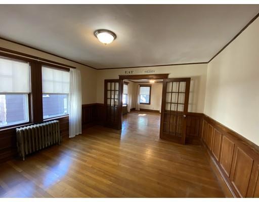 Primary Photo - 643 Adams St