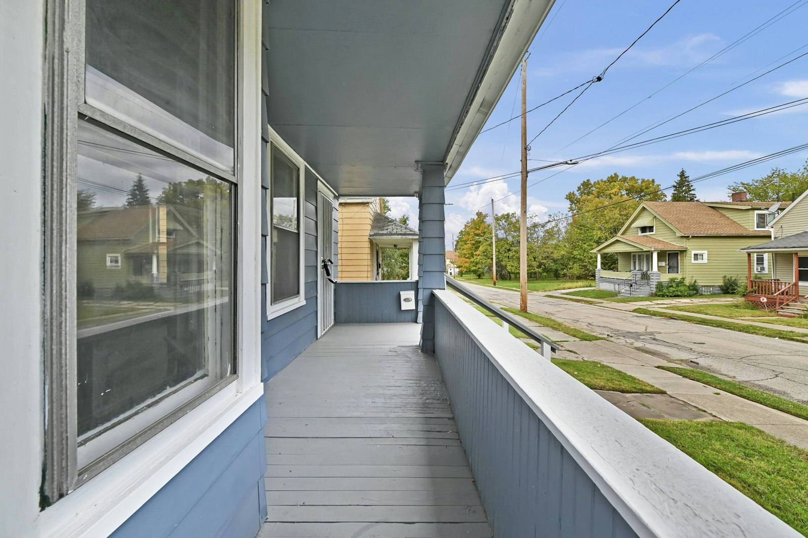10210 Reno Ave Cleveland, OH 44105 – photo 3