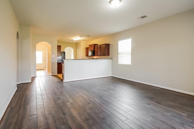 Building Photo - 20802 Echo Manor Dr