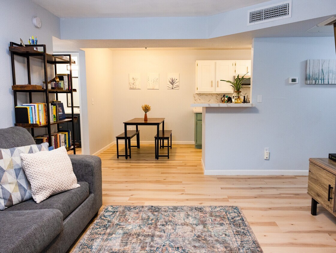Photo - 1385 W University Ave (Flagstaff, AZ)