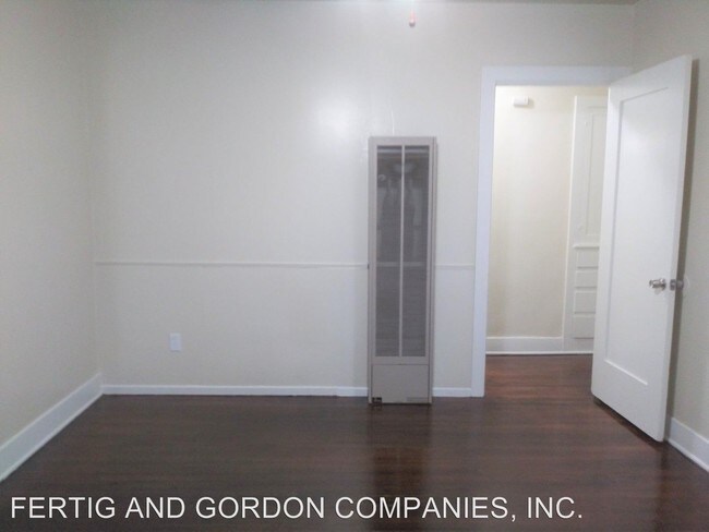 Foto del edificio - 915-923 Beverly Way