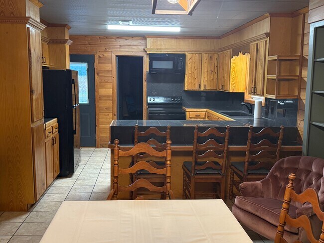 Foto del edificio - 1748 LA-610