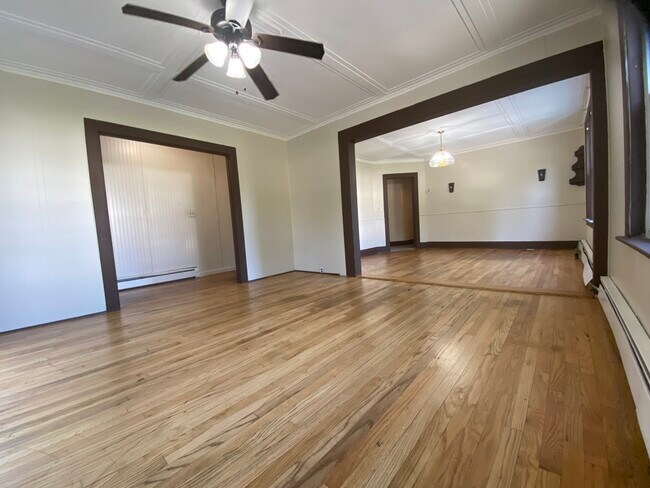 Building Photo - 48 Cohasse St