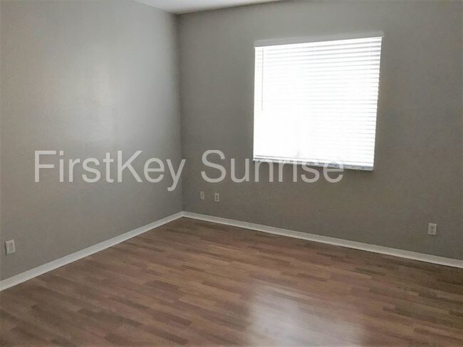 Foto del edificio - 112 SW 15 Road Homestead FL 33030