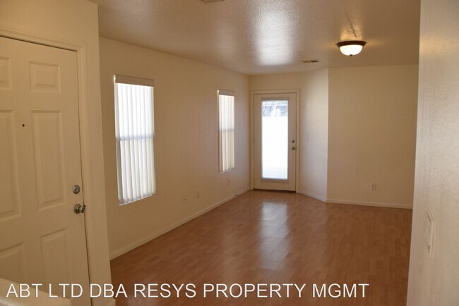 Foto del edificio - 3 br, 2 bath House - 6850 BROADACRES RANCH...