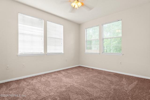 Building Photo - 2 bedroom in Jacksonville FL 32216